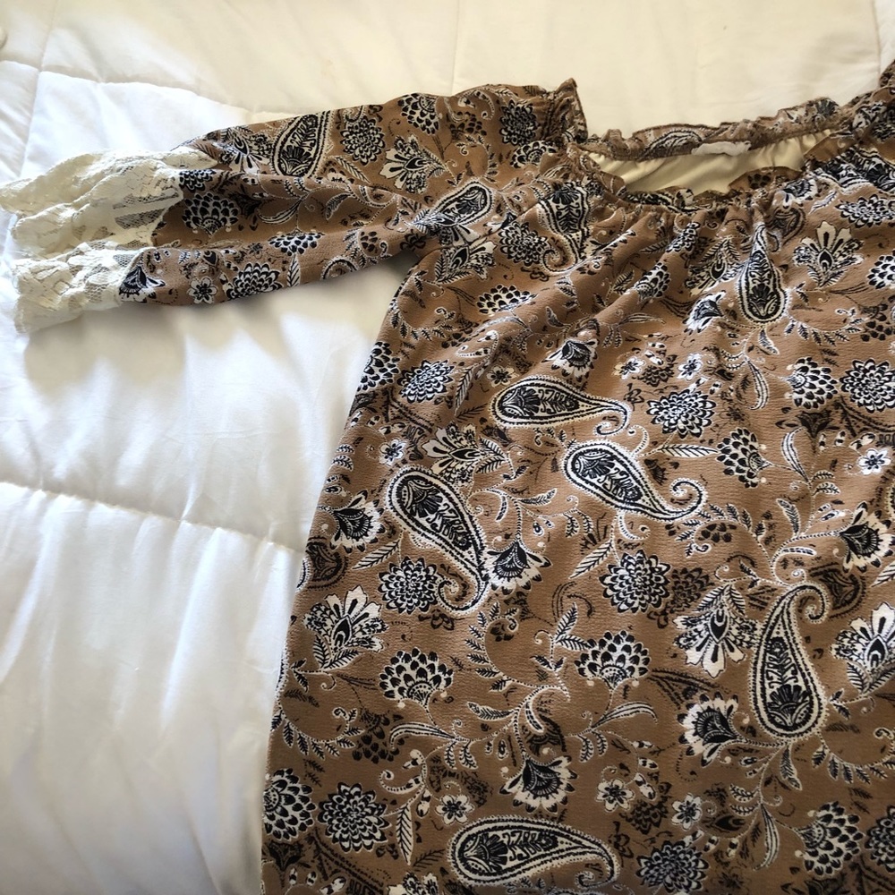 Tunic - Picture 2 of 3